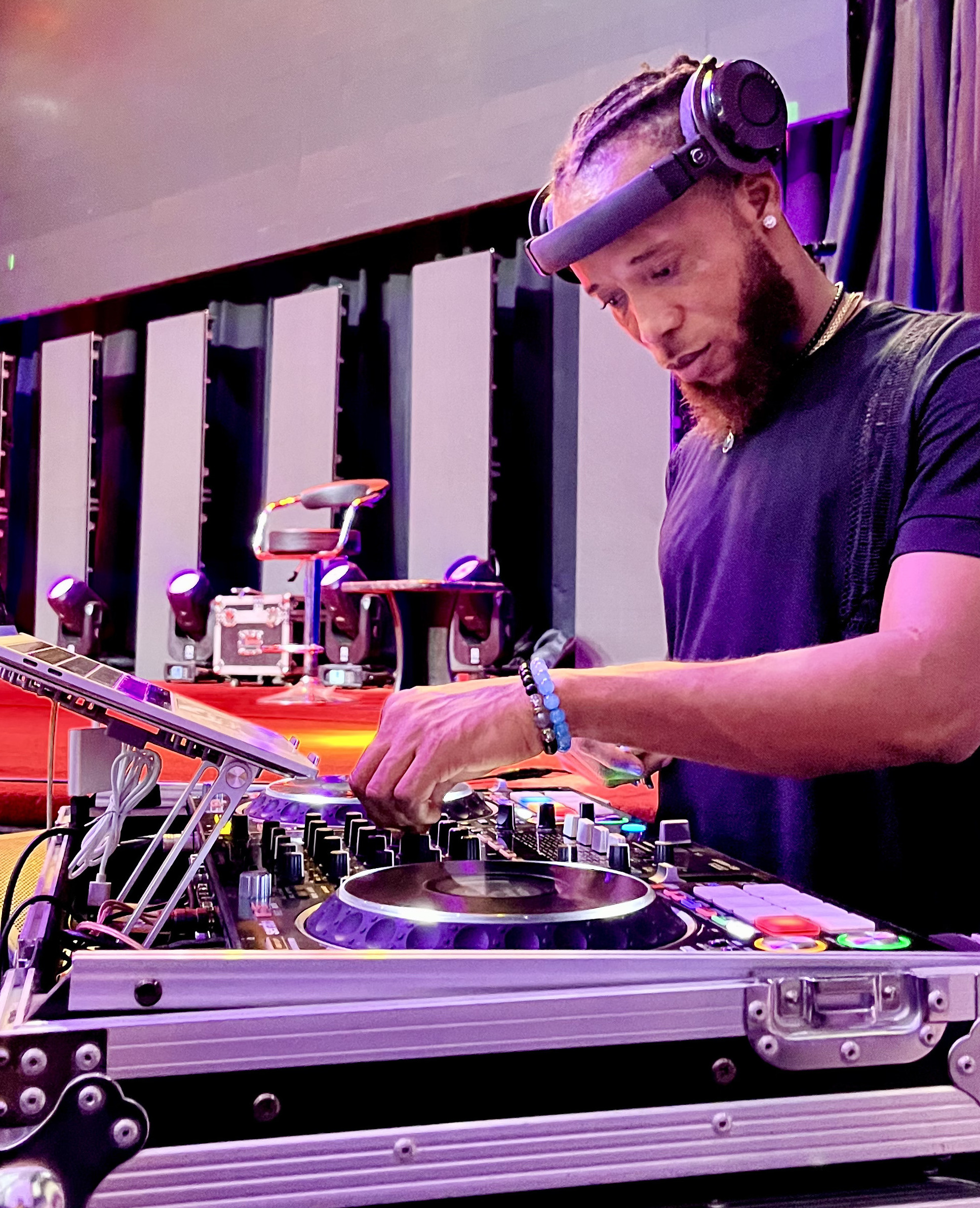 Premium DJ Services